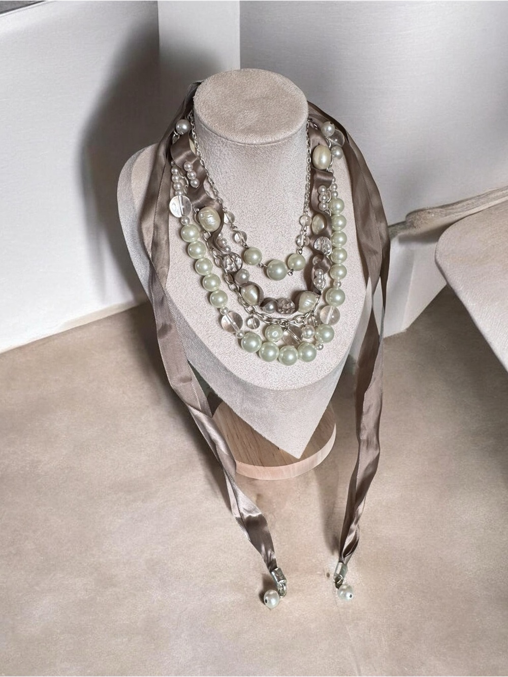Faux Pearl and Ribbon Statement Necklace